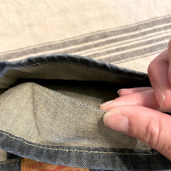 Levi’s 34x31 - Picture 5 of 6
